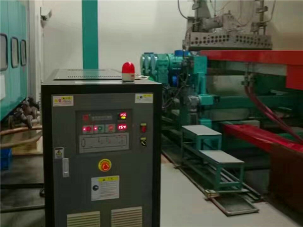 水式模溫機的卓越優(yōu)勢與核心功能——歐能以優(yōu)質(zhì)口碑打造水資源專用機械設備